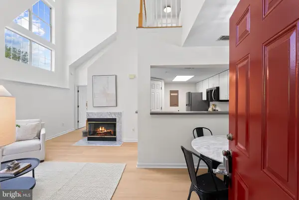 921 Hillside Lake Terrace #308, GAITHERSBURG, MD 20878