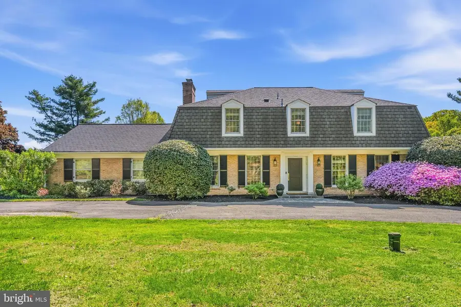 15301 Spring Meadows Dr, Darnestown, MD 20874 - #2