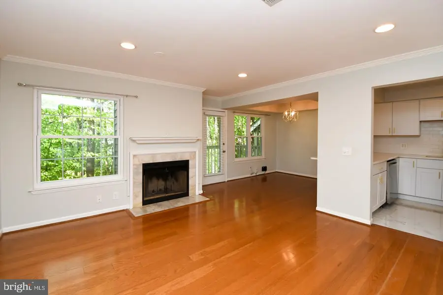 10715 Hampton Mill #210, Rockville, MD 20852 - #3