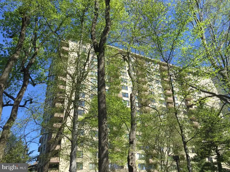 5225 Pooks Hill Rd #1404s, Bethesda, MD 20814 - #2