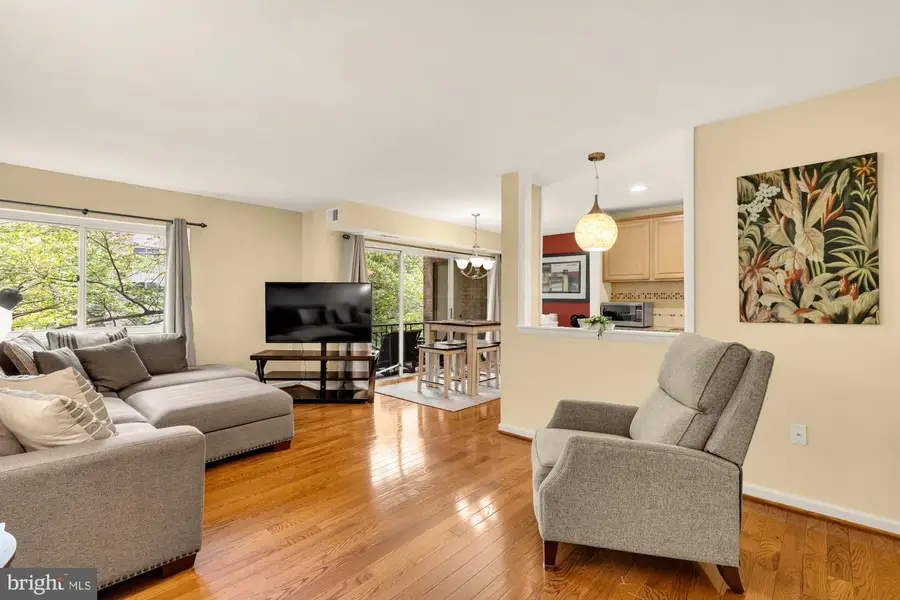 5109 Crossfield Ct #8, Rockville, MD 20852 - #2