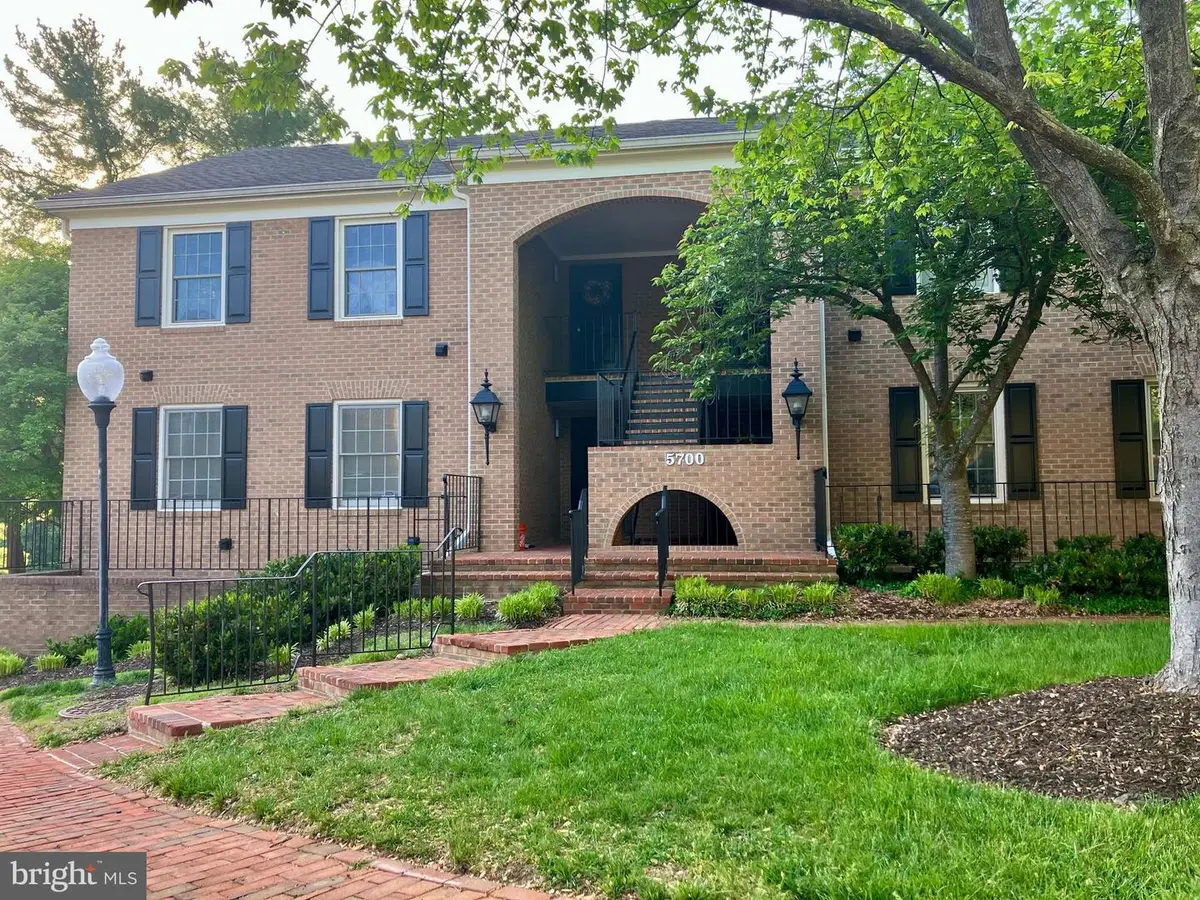 5700 Brewer House Cir #t3-11, Rockville, MD 20852 - #1
