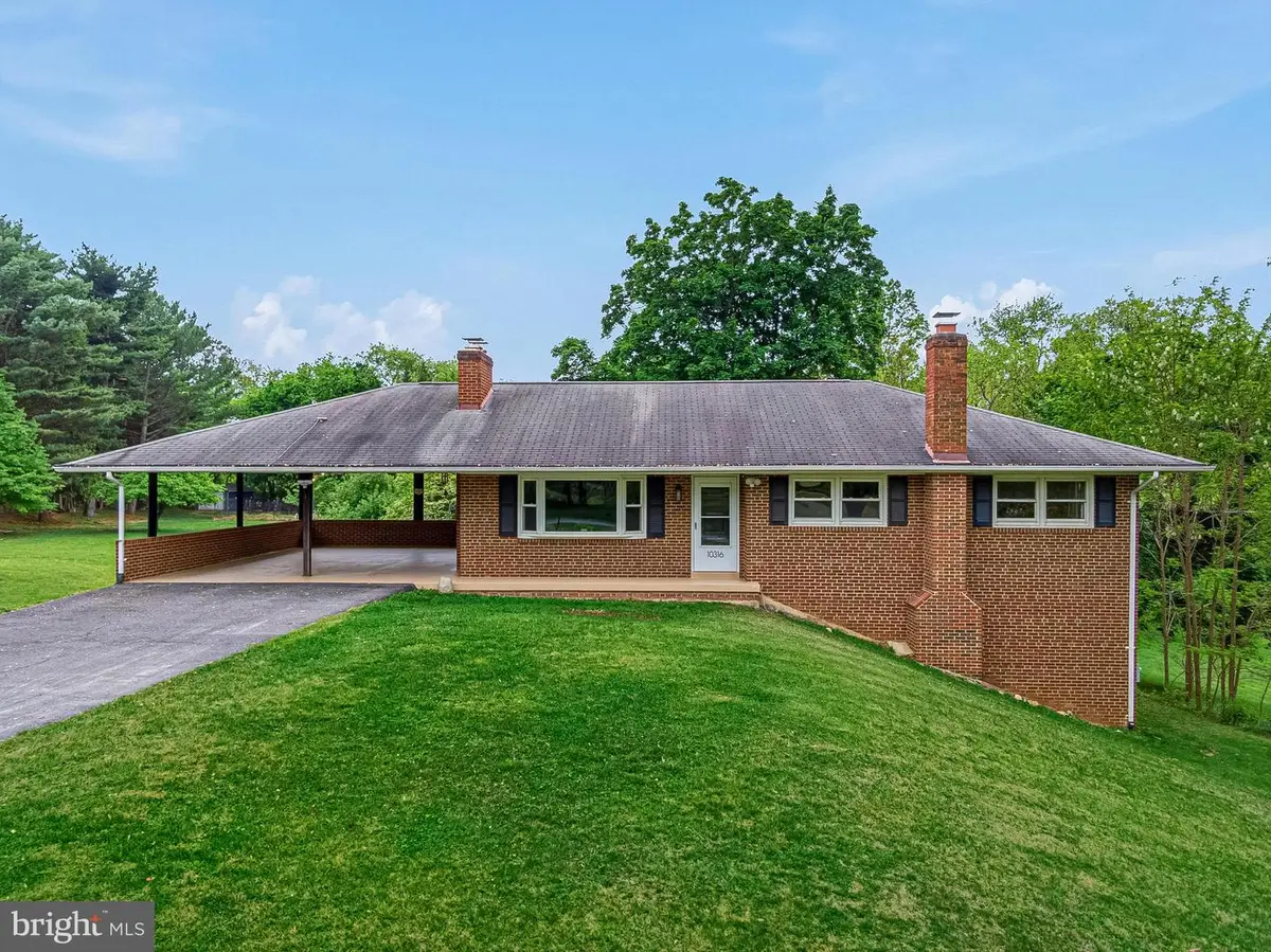 10316 Sunset Dr, Damascus, MD 20872 - #1