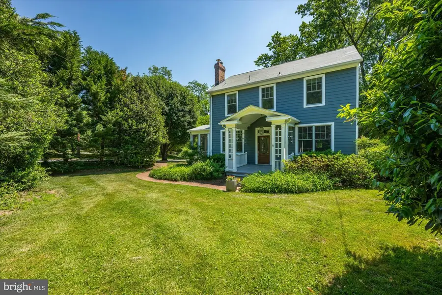 3810 Dresden St, Kensington, MD 20895 - #2