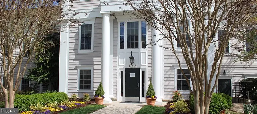 845 Lake Varuna Dr, Gaithersburg, MD 20878 - #2