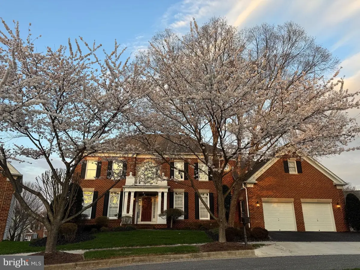 208 Deep Trail Ln, Rockville, MD 20850 - #1