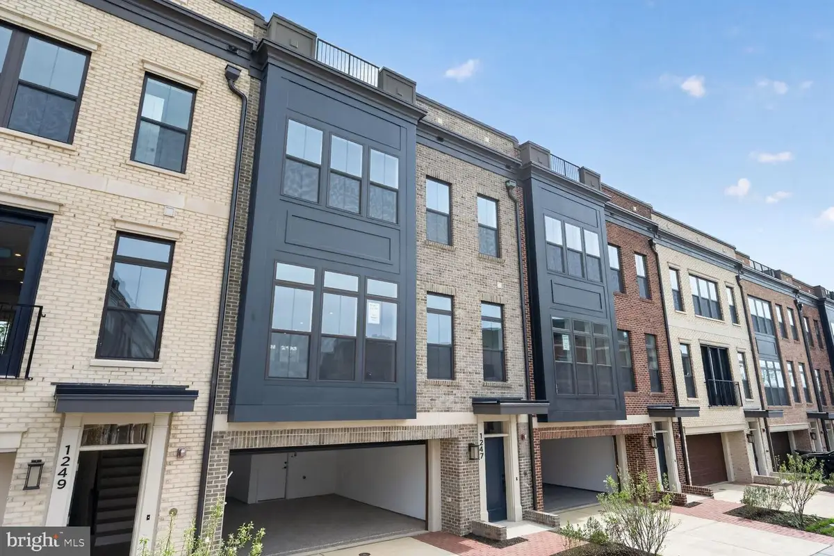 1135 Polaris Rd #nottingham 101, Potomac, MD 20854 - #1