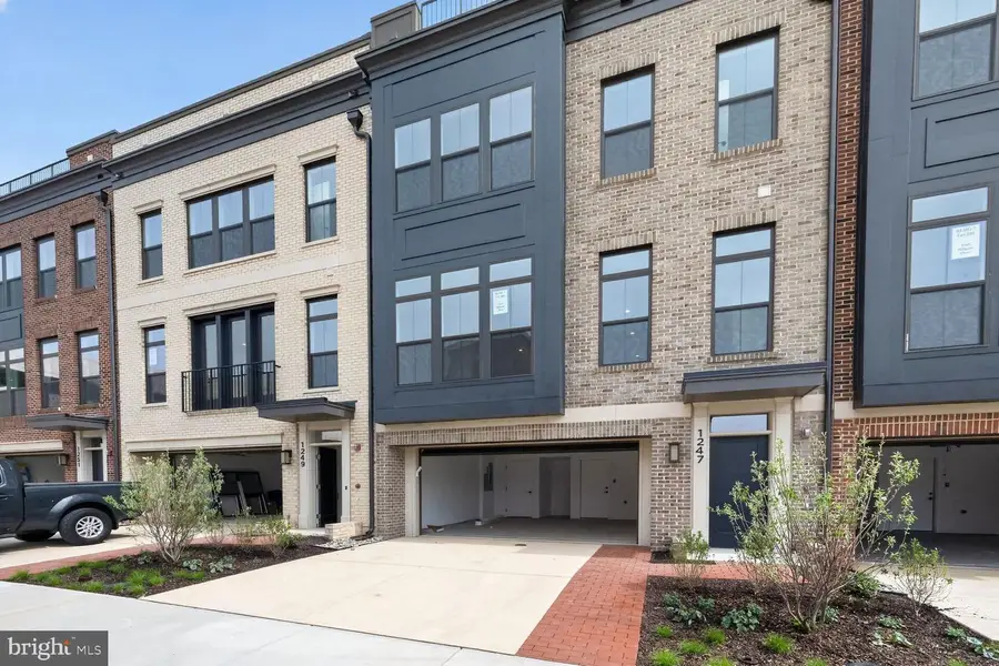 1135 Polaris Rd #nottingham 101, Potomac, MD 20854 - #2