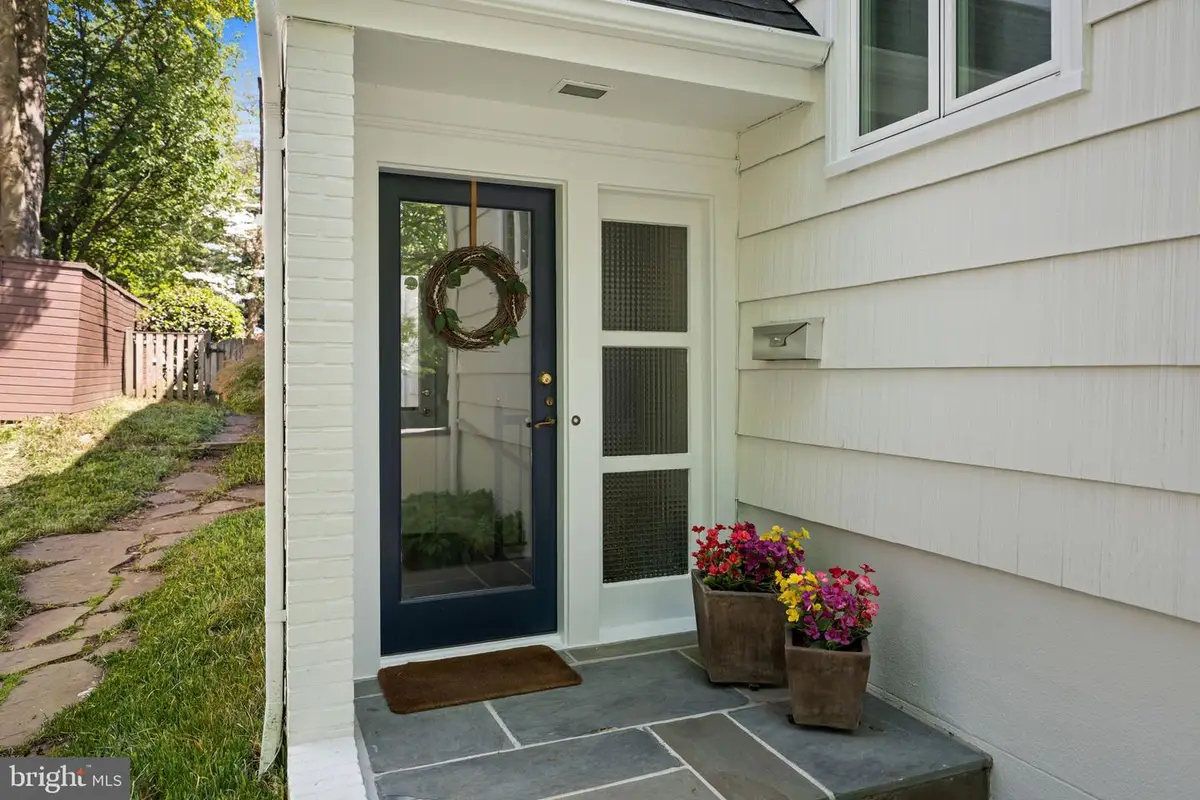 7301 Summit Ave, Chevy Chase, MD 20815 - #1