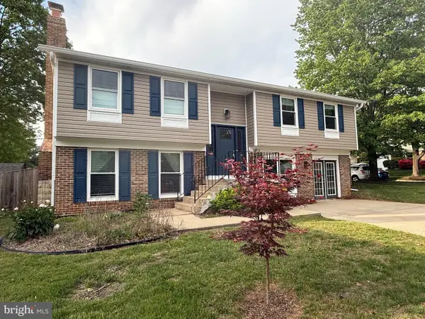 1 Warrior Brook Ct, GERMANTOWN, MD 20874