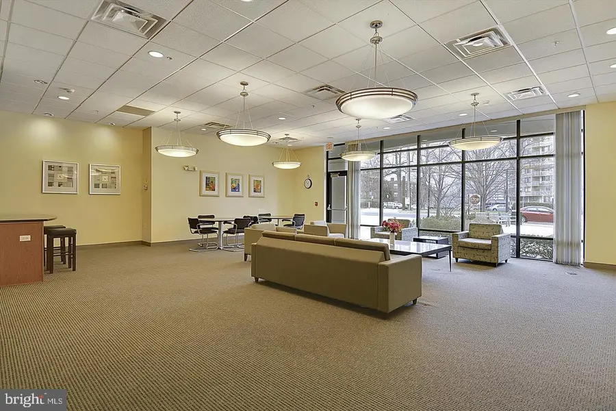 8045 Newell St #309, Silver Spring, MD 20910 - #3