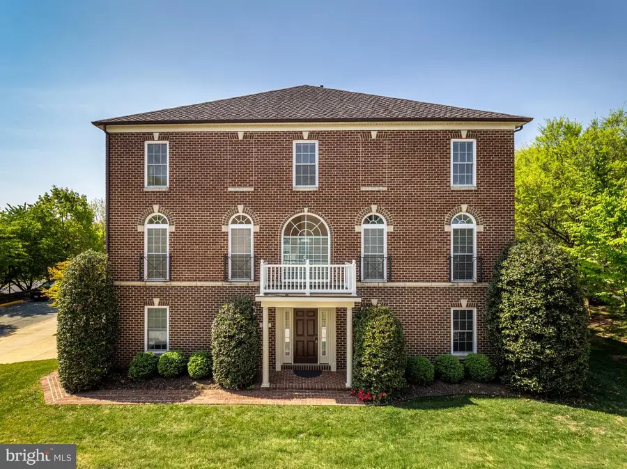 30 Sharpstead Ln, Gaithersburg, MD 20878 - #2