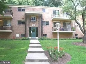 10500 Weymouth St #104, BETHESDA, MD 20814