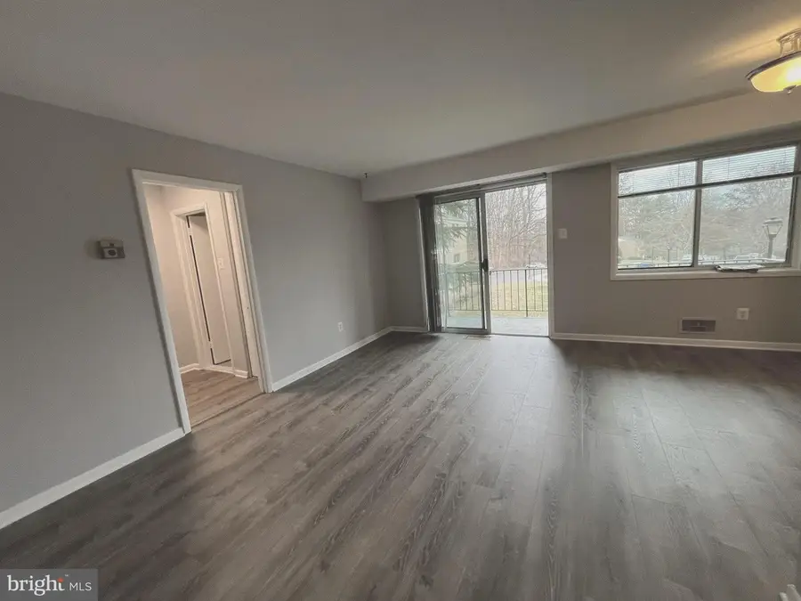 10500 Weymouth St #104, Bethesda, MD 20814 - #3