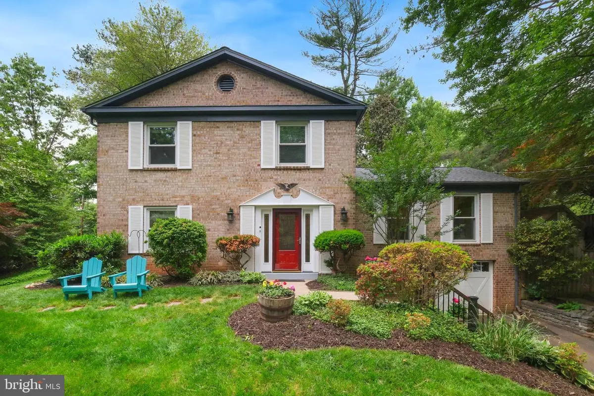 2295 Dunster Ln, Potomac, MD 20854 - #1