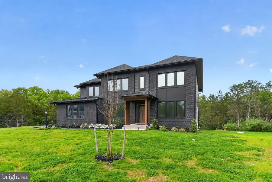 17009 Hughes Rd, Poolesville, MD 20837 - #3