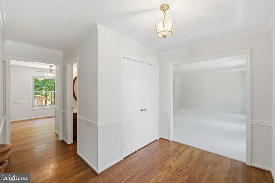 4120 Sandcastle Ln, Olney, MD 20832 - #3