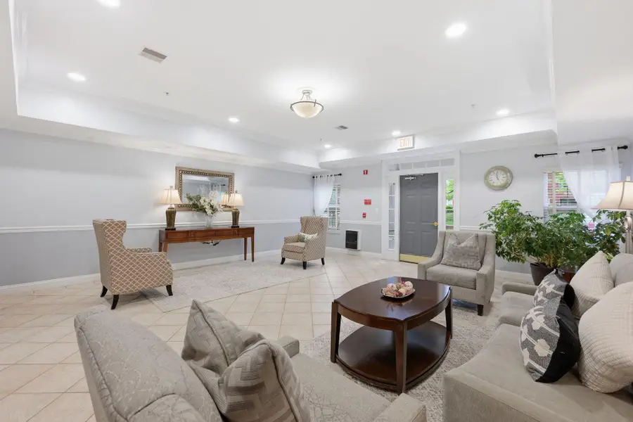 502 King Farm #206, Rockville, MD 20850 - #2
