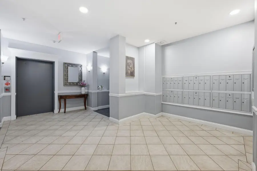 502 King Farm #206, Rockville, MD 20850 - #3
