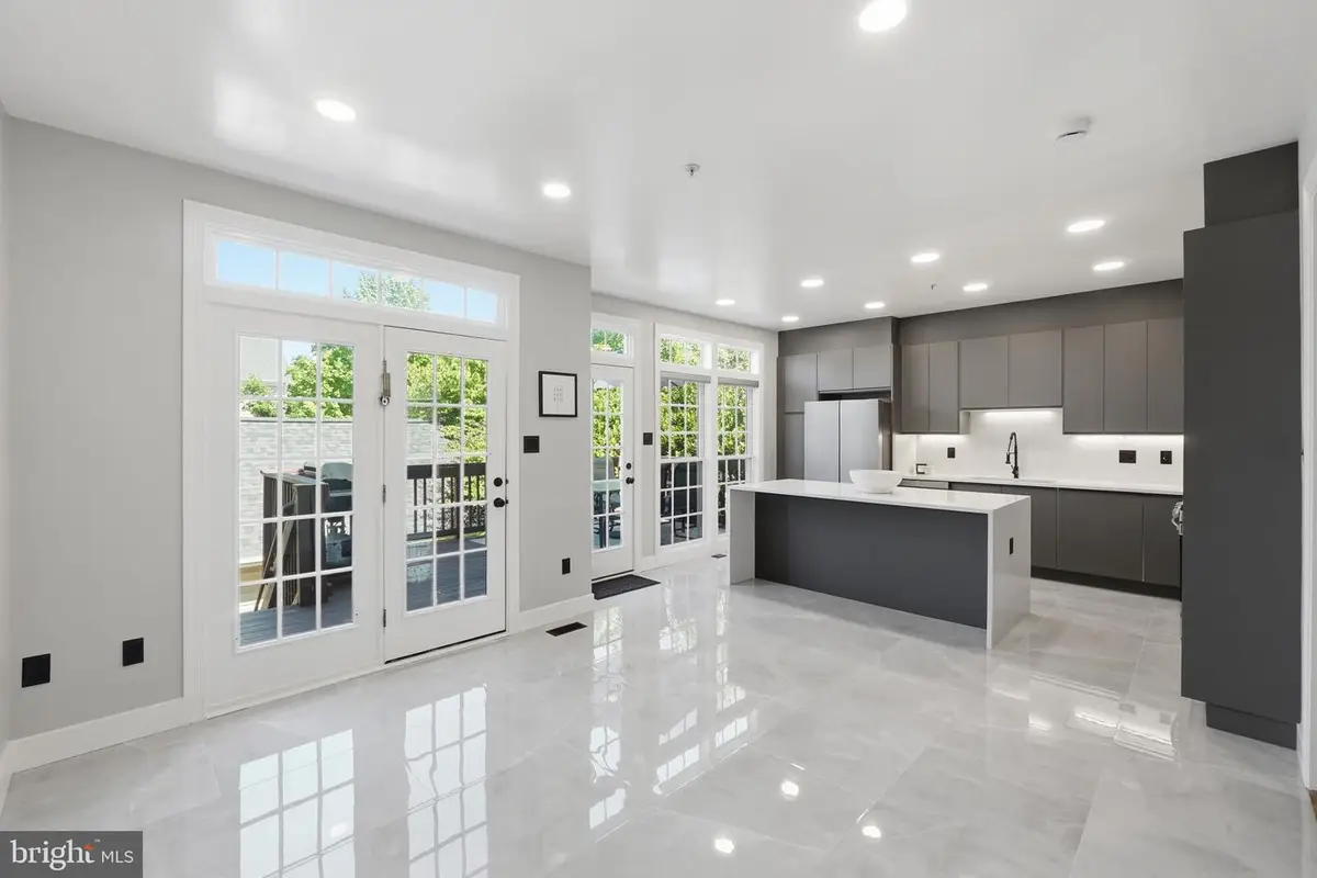 12719 Piedmont Trail Rd, Clarksburg, MD 20871 - #1
