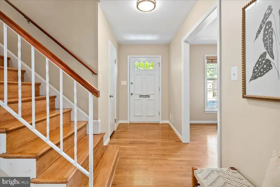 7018 Old Cabin Ln, Rockville, MD 20852 - #3