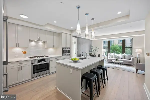 8302 Woodmont Ave #305, BETHESDA, MD 20814