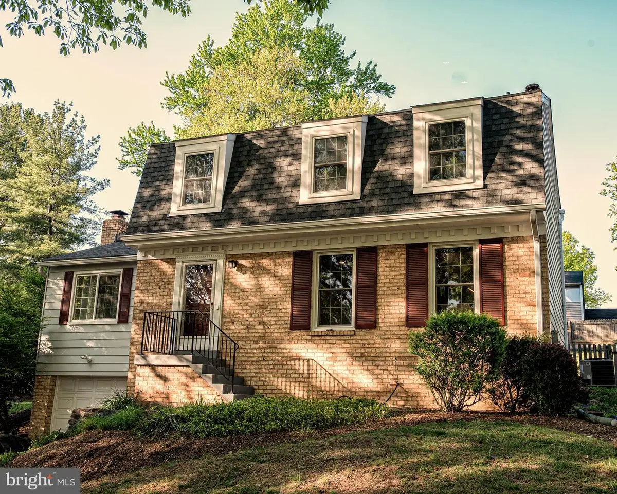 15 Grovepoint Ct, Rockville, MD 20854 - #1