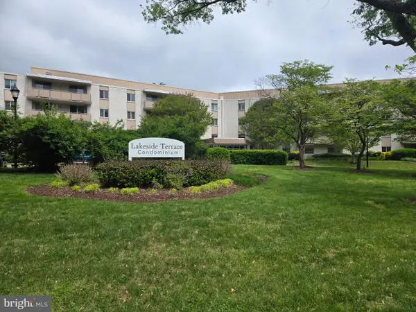 7501 Democracy Blvd #b-128, BETHESDA, MD 20817