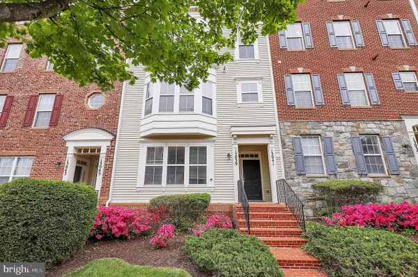 13039 Clarksburg Square Rd #13, CLARKSBURG, MD 20871