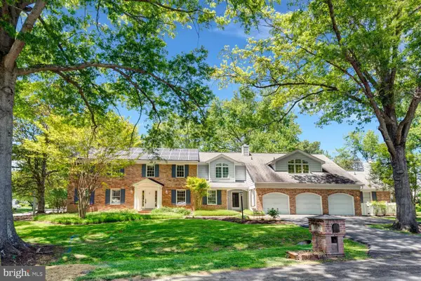 4301 Sunflower Dr, ROCKVILLE, MD 20853