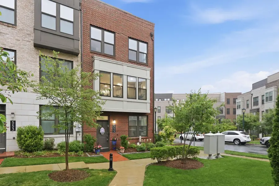 555 Shorthorn Way, Rockville, MD 20850 - #2