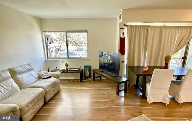 5200 Crossfield Ct #138, Rockville, MD 20852 - #2