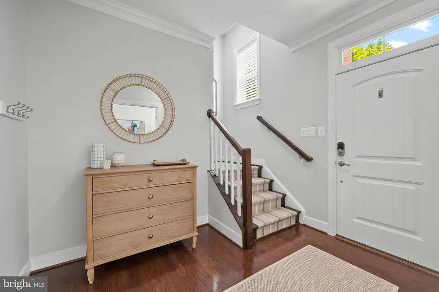 322 Crown Park Ave, Gaithersburg, MD 20878 - #3