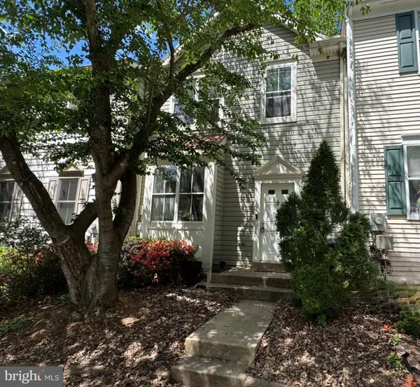 20202 Waterside Dr, GERMANTOWN, MD 20874