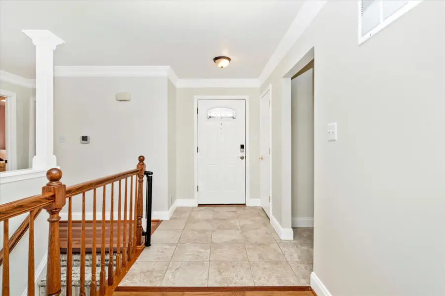 15204 Aylesbury St, Silver Spring, MD 20905 - #2