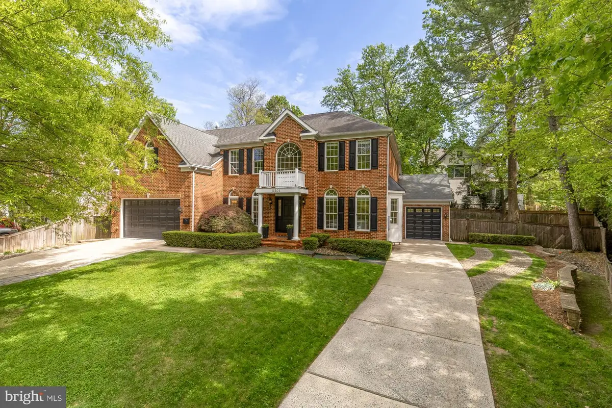 5501 Montgomery St, Chevy Chase, MD 20815 - #1