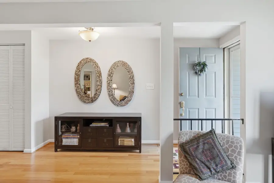 20129 Waringwood Way, Gaithersburg, MD 20886 - #2