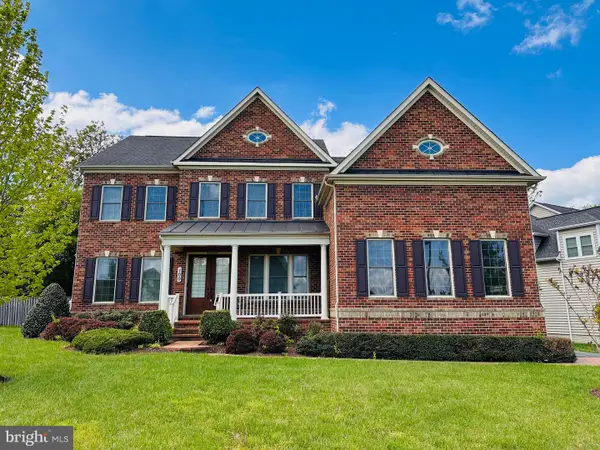100 Castle Oak Ct, CLARKSBURG, MD 20871