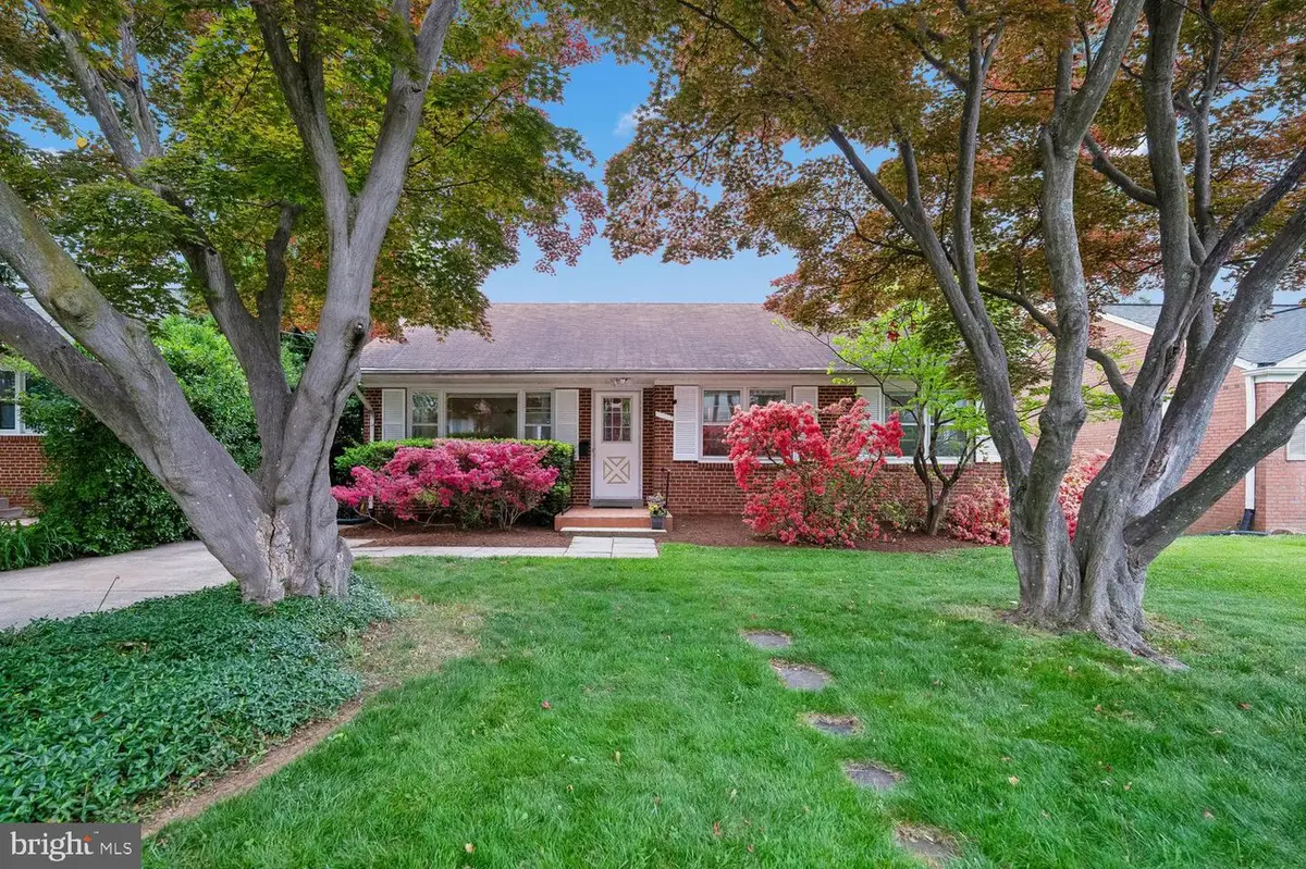 10015 Grayson Ave, Silver Spring, MD 20901 - #1