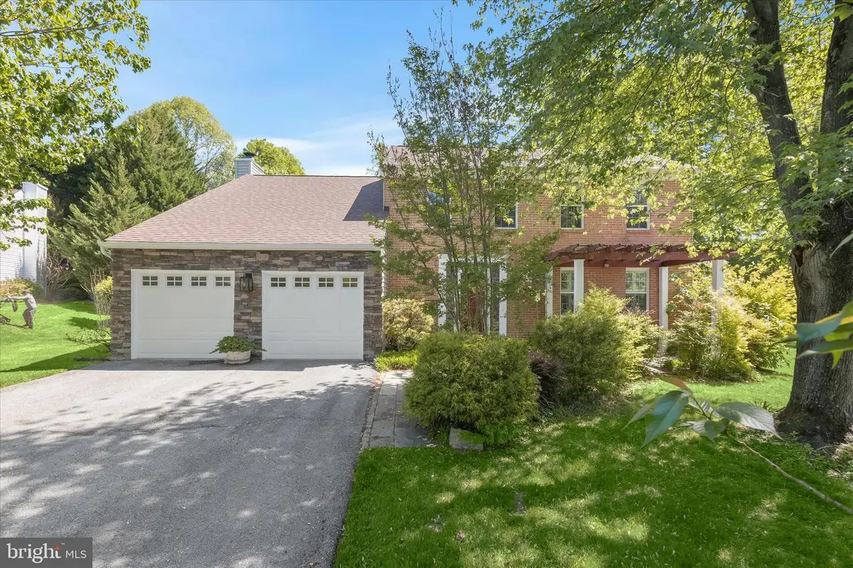 17 Woonsockett Ct, Silver Spring, MD 20905 - #1