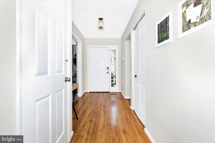 9409 Chatteroy Pl, Montgomery Village, MD 20886 - #2
