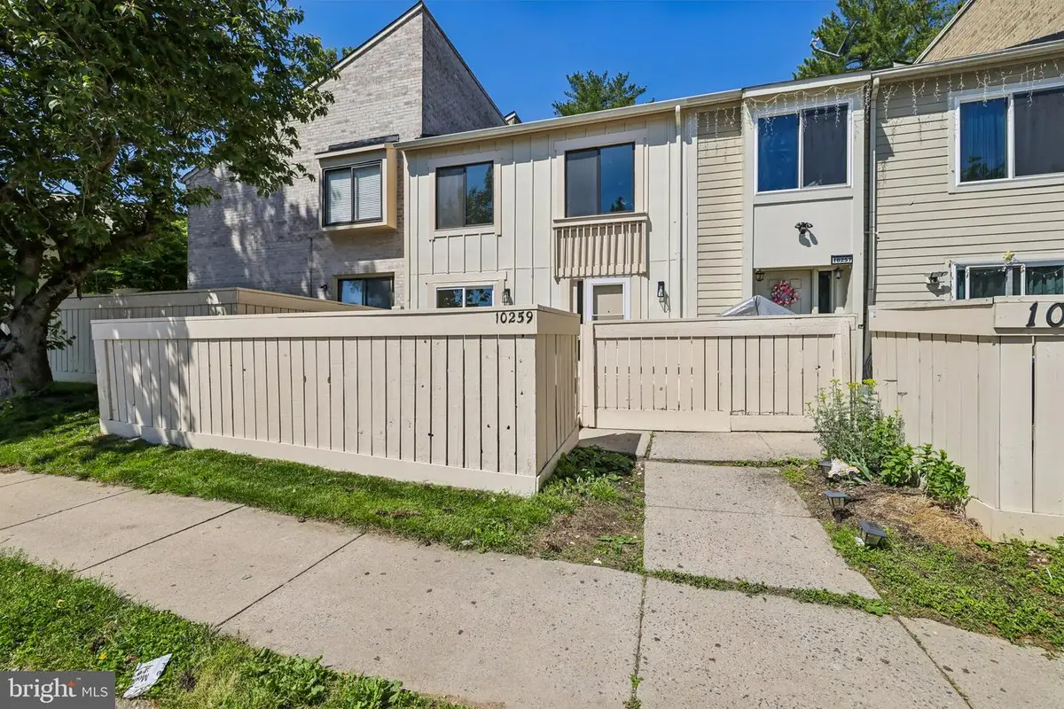 10259 Ridgeline Dr, Gaithersburg, MD 20886 - #1