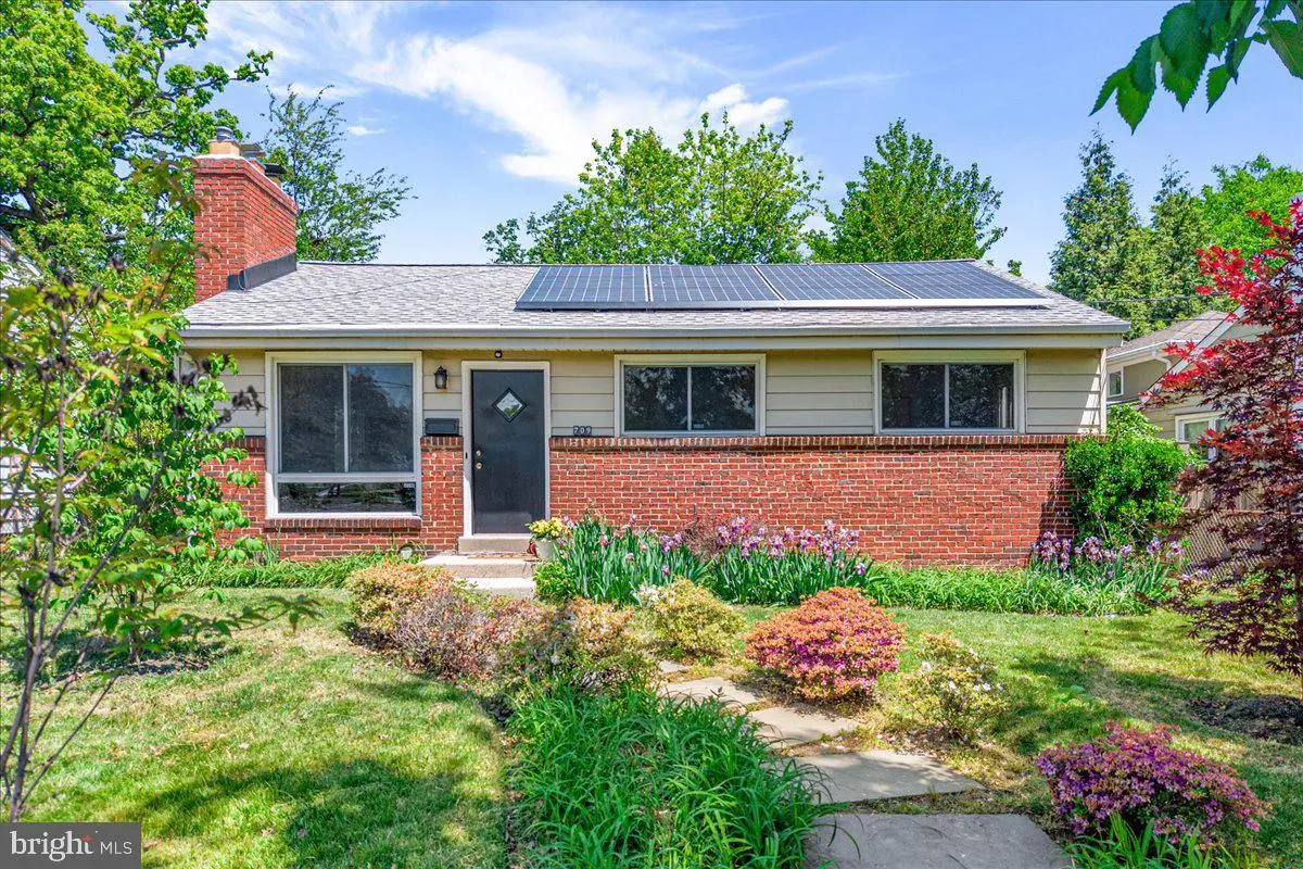 709 Boston Ave, Takoma Park, MD 20912 - #1