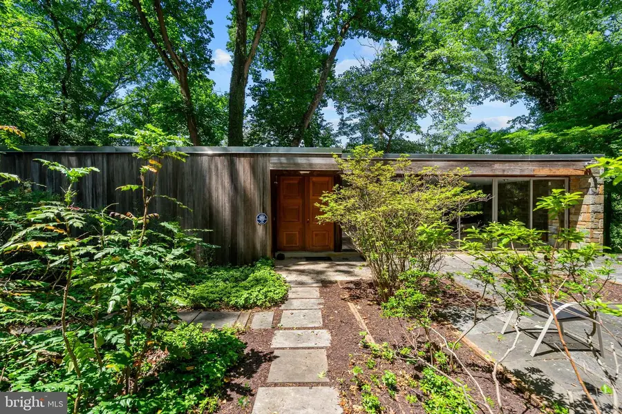 401 Willington Dr, Silver Spring, MD 20904 - #2