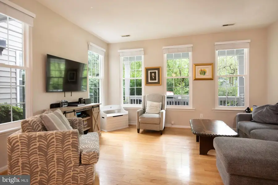 19409 Caravan Dr, Germantown, MD 20874 - #2