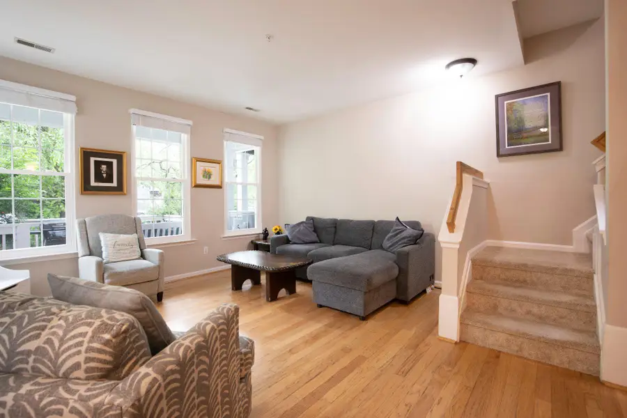 19409 Caravan Dr, Germantown, MD 20874 - #3