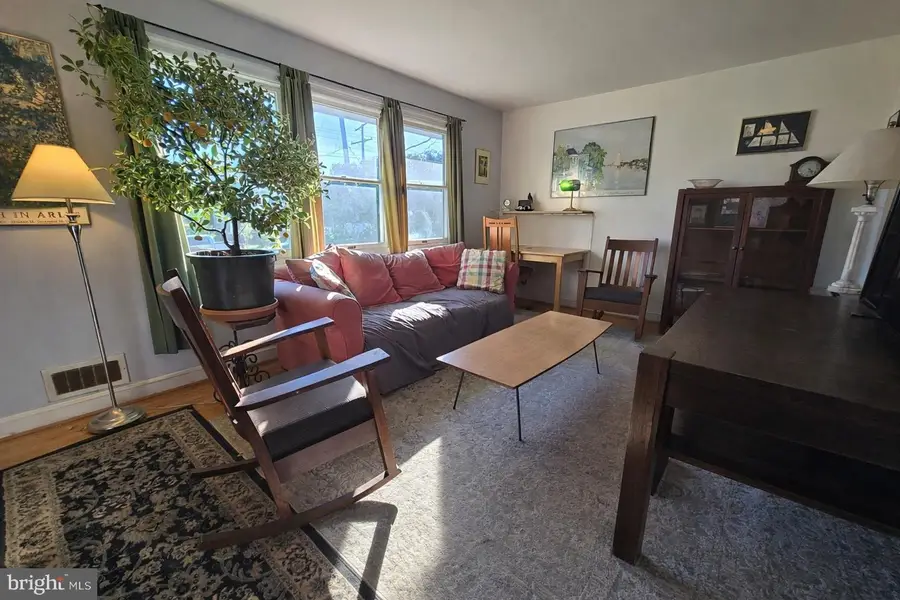 4113 Knowles Ave, Kensington, MD 20895 - #2