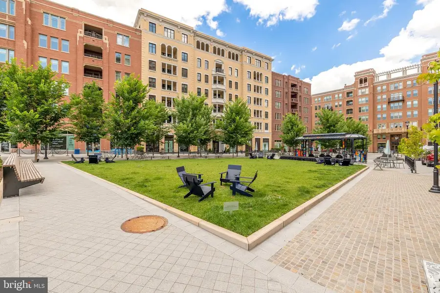 8551 Connecticut Ave #411, Chevy Chase, MD 20815 - #2