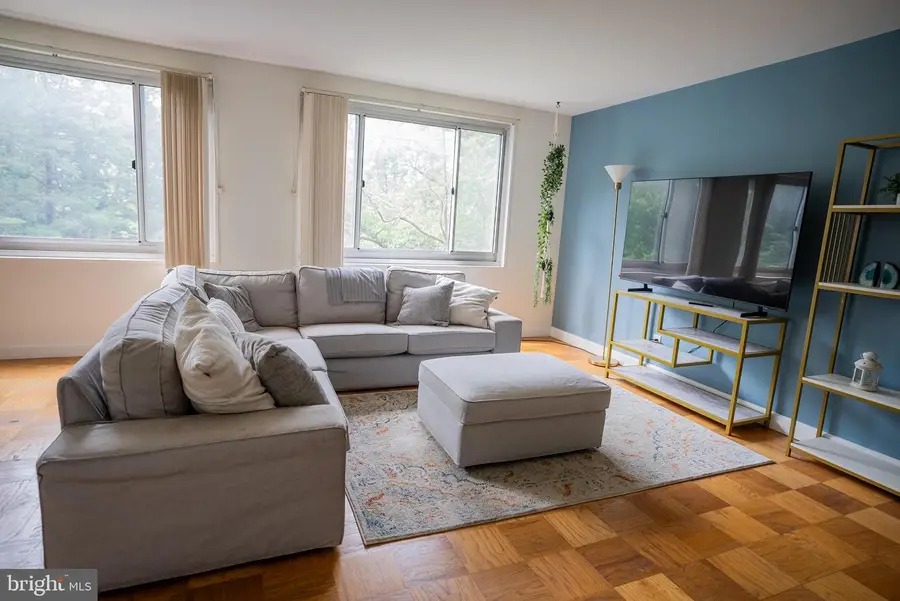 1900 Lyttonsville Rd #514, Silver Spring, MD 20910 - #3