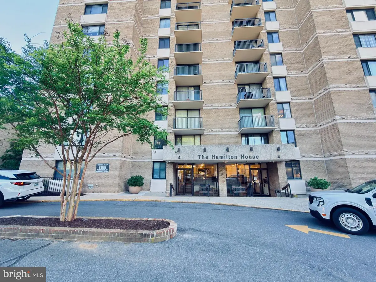4 Monroe St #4-1109, Rockville, MD 20850 - #1